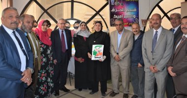 نائب وزير التعليم يفتتح معرض منتجات المدارس الصناعية ضمن  مبادرة "معًا ننتج"