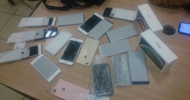 جمارك مطار القاهرة تضبط محاولة تهريب كمية من الهواتف المحمولة