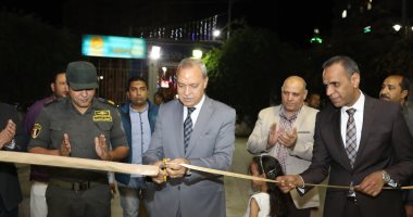 محافظ قنا يفتتح معرض "سوبر ماركت أهلا رمضان" للسلع الغذائية