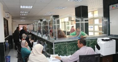 محافظ المنوفية يتفقد المركز التكنولوجى لخدمة المواطنين بالديوان العام