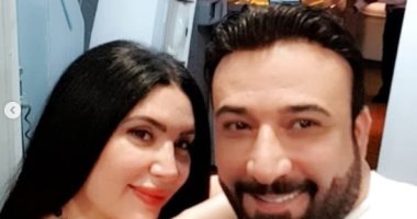 "الرجل الحقيقى يكون بجانبك فى كل لحظة".. رسالة رومانسية من عبير صبرى لزوجها    