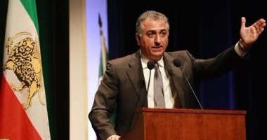 فيديو جراف.. من هو رضا بهلوى نجل شاه إيران؟