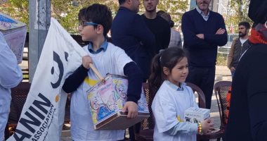 أمل حجازى تستعين بطفليها فى حملة تبرعات بلبنان لإنقاذ حياة فتاة.. أعرف الحكاية