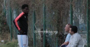 مدير الكرة فى الإسماعيلى يجتمع مع شيلونجو