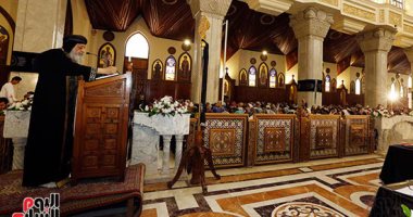 "بمشاركة شعبية كبيرة".. البابا تواضروس يترأس صلوات الجمعة العظيمة