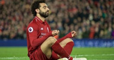 محمد صلاح ينافس ناينجولان وألفيس على أجمل أهداف الأسبوع.. فيديو