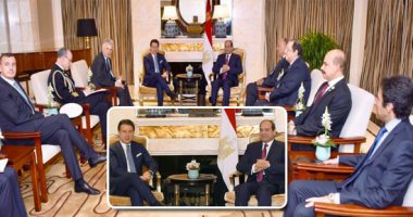 السيسى يلتقى رئيس وزراء إيطاليا فى بكين..الرئيس يؤكد ثوابت الموقف المصرى القائم على ضرورة التوصل لتسوية سياسية شاملة بليبيا..ويعلن دعمه الكامل للتعاون للكشف عن ملابسات قضية ريجينى.. وكونتى: مصر ركيزة الاستقرار 