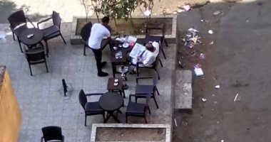 قارئة تشكو مخالفات المقاهى بمنطقة النزهة الجديدة