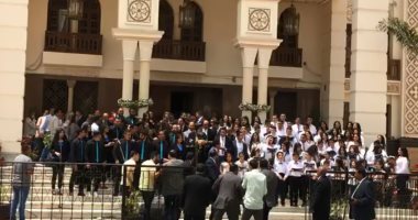 كورال الكاتدرائية يقدم ترانيم القيامة احتفالا بالعيد