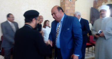سكرتير عام محافظة جنوب سيناء يهنئ الأقباط بعيد القيامة بكنيسة "موسى النبي"