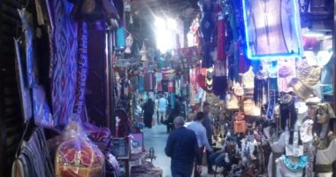 خان الخليلى يتزين لاستقبال رمضان..قارئ يشارك بصور لأجواء الشهر الكريم