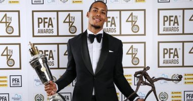 ليفربول يستعد لتجديد عقد فان ديك مقابل 250 ألف إسترليني أسبوعيا