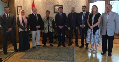 وزير الرياضة يستقبل رئيس الاتحاد الدولى للكاراتيه التقليدي قبل انطلاق بطولة أفريقيا غدًا 