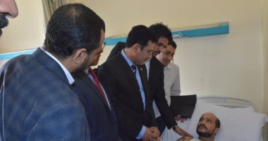 سفير اليمن: نثمن التسهيلات التى يقدمها الأشقاء بمصر للجرحى اليمنيين 