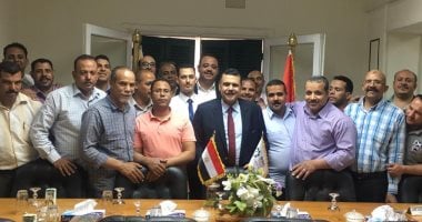 صور .. "أبو اليزيد" يكرم العاملين بشركة الدلتا للسكر بمناسبة عيد العمال