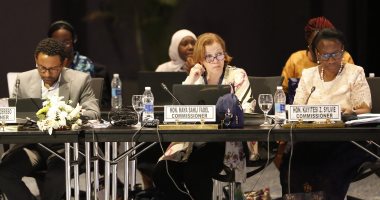 "العربى لحقوق الانسان": آن الأوان أن يسترد أبناء القارة الأفريقية أموالها و ثرواتها 