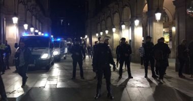 المتظاهرون يشعلون الحرائق فى شوارع إقليم كتالونيا