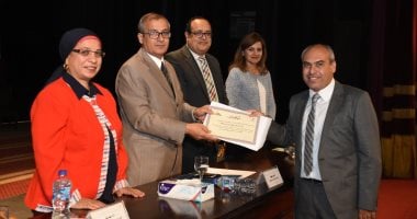 جامعة القاهرة: 1905 باحثا نشروا 2337 فى عام 2017 وزيادة مكافآت النشر الدولى