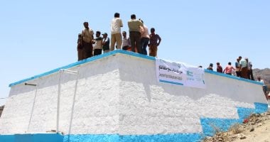 السعودية تغيث اليمنيين وتفتتح مشروع شبكة مياه بمحافظة الضالع 