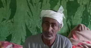 مسن ببنى سويف يطالب بإعادة صرف معاشه للإنفاق على زوجته المريضة