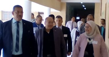 تعليم الإسكندرية: مسح طبى لأمراض السمنة والتقزم لطلاب الإعدادية خلال الامتحانات