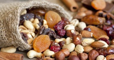 ماتحرميش نفسك من حاجة.. إزاى تاكلى مكسرات فى رمضان من غير زيادة وزن؟