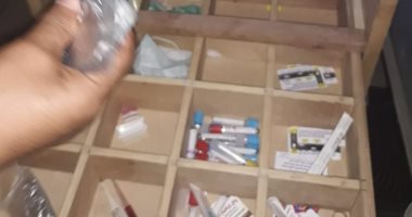 صور.. "صحة بنى سويف" تضبط أدوية محظور تداولها داخل مراكز الإدمان ببنى سويف
