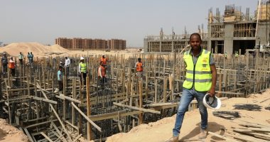 صور.. محافظ سوهاج ورئيس الجامعة يتفقدان المستشفى الجامعى الجديد