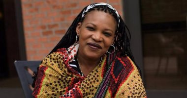السودانية آسيا مدنى تغنى فى النمسا لأول مرة بمهرجان "4020"