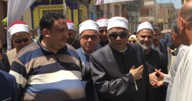 رئيس القطاع الدينى بـ"الأوقاف" يفتتح مسجد النصر فى قرية الزهايرة بالدقهلية