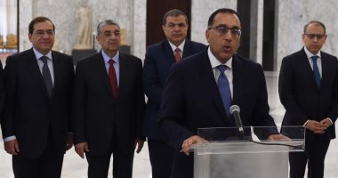 اليوم.. رئيس الوزراء يؤدى صلاة الجمعة بأحد المساجد الكبرى فى بيروت