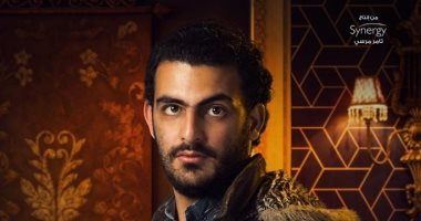 شاهد.. محمد عزمى يشارك فى "قمر هادى" أمام هانى سلامة