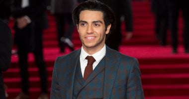 مينا مسعود نجم فيلم Aladdin يحتفل بوصول متابعيه على انستجرام إلي 2 مليون   