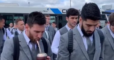 برشلونة يطير إلى إنجلترا لمواجهة ليفربول فى دوري ابطال اوروبا.. صور