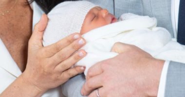 شاهد.. أول ظهور رسمى لابن الأمير هارى وميجان ماركل