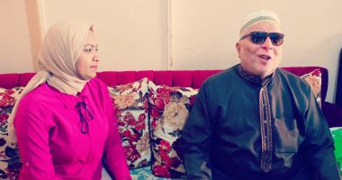 صور.. شيخ المقرئين بالإسكندرية يروى قصة كفاحه من إيتاى البارود لعروس البحر المتوسط.. حسن خليفة فقد بصره ونور الله بصيرته بالقرآن وحفظه وعمره 9 سنوات.. وهذه قصته مع الرئيس الراحل جمال عبد الناصر فى عزاء خاله