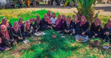 طلاب بكلية الزراعة جامعة الوادى الجديد يشاركون بصور حفل تخرجهم