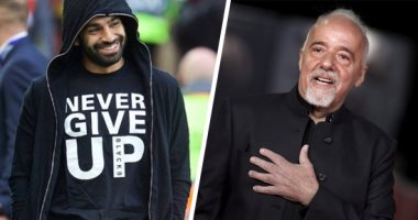 الروائى العالمى باولو كويلو يحتفى بريمونتادا ليفربول بصورة محمد صلاح.. صور