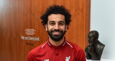 محمد صلاح لاعب الشهر فى ليفربول قبل مباراة حسم الدورى الإنجليزى