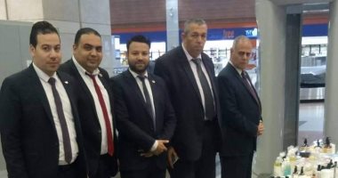 ضبط محاولة تهريب أدوات تجميل وعطور بمطار القاهرة