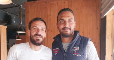 "الكورة فى ملعبك" .. على معلول : أمى باعت دهبها عشان تشتريلي جزمة