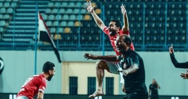 قصة مباراة.. فتحى يلدغ الطلائع فى الوقت القاتل ويهدى الدورى للأهلى