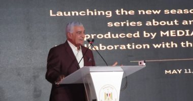 زاهى حواس يحصل على شخصية التراث العربى لعام 2022 من سلطنة عمان