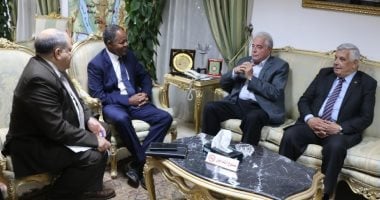 محافظ جنوب سيناء يستقبل مدير برنامج الأغذية العالمى للأمم المتحدة 