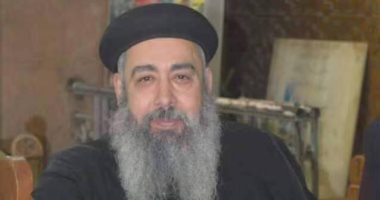 تفاصيل مقتل كاهن كنيسة مار مرقس على يد خادمه فى شبرا الخيمة.. التحريات: القس مقار وعده بمساعدته فى جهاز بناته ولم ينفذ.. القاتل أطلق عليه 3 أعيرة نارية من سلاح غير مرخص فسقط قتيلا.. والخادم يسلم نفسه للأمن