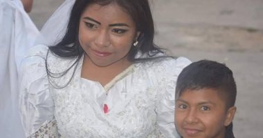 زفاف امرأة بالغة وطفل صغير يثير الجدل فى المكسيك.. اعرف سر القصة