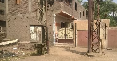 تهالك محول الكهرباء بنجع عزب النصر فى قنا.. والأهالى تستغيث