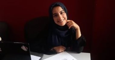 قارئة تشارك برسومات باستخدام القلم الرصاص والفحم "حلمى ابقى مشهورة فى الرسم"