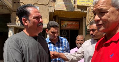 محافظ المنوفية يتفقد الخدمات فى سنتريس ويستمع لمطالب الأهالى