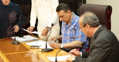 محافظ كفر الشيخ يناقش 32 شكوى فى لقاء المواطنين